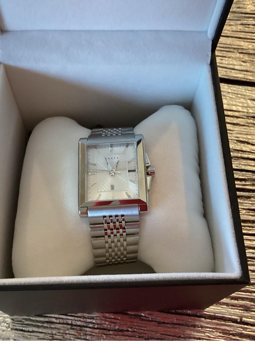 Gucci Men's Silver Rectangle Watch G-Metro
